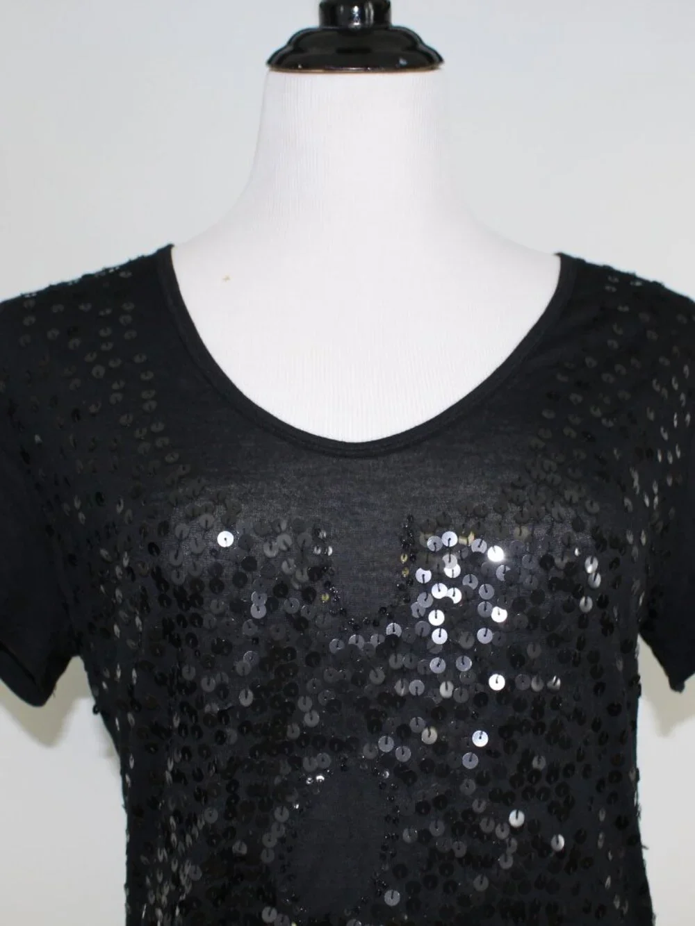 Tory Burch Sequin Tee Black Modal V‎ Neck Party Top Small Euro Night Out